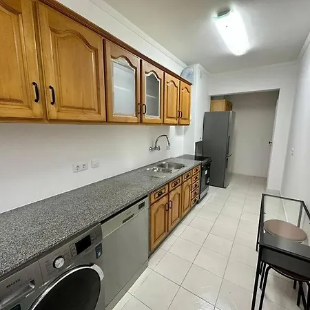 Double With Balcony Apartment Lisbon